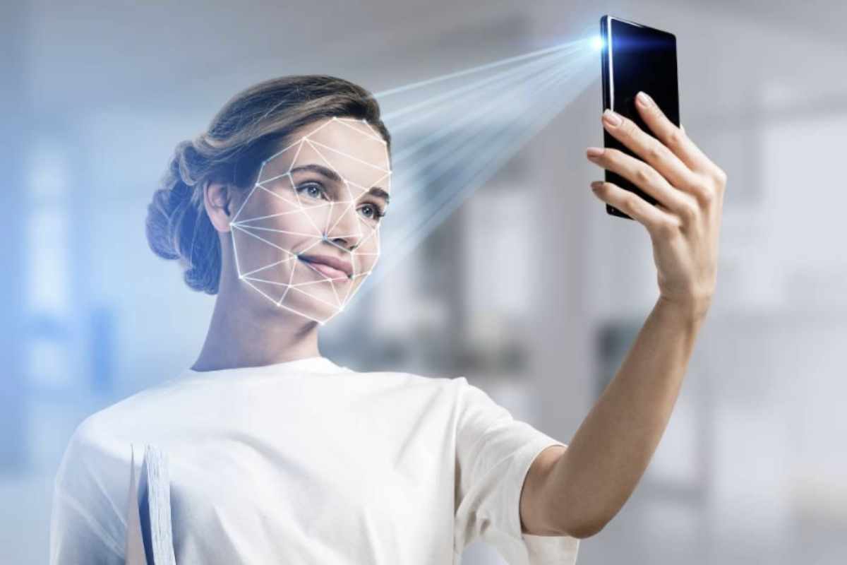 Dietro queste criticità emerge un tema più ampio, che riguarda l’equilibrio tra protezione dei dati e affidabilità dei sistemi digitali.